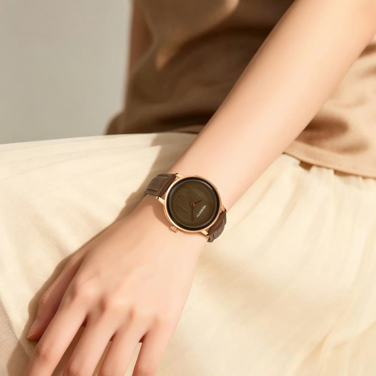 REBIRTH Square Quartz Watch – Unisex Minimalist Leather Band