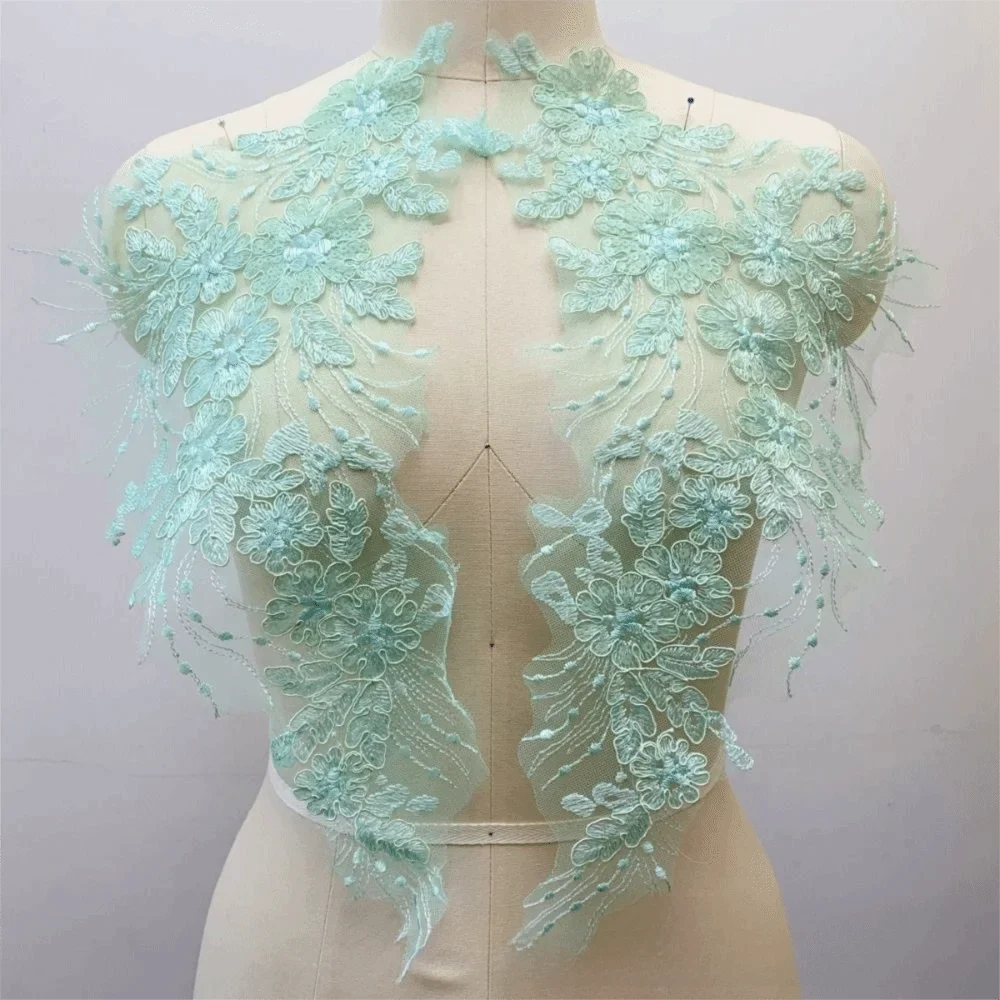 Polyester Embroidery Flower Patch – Floral Garment Appliqué