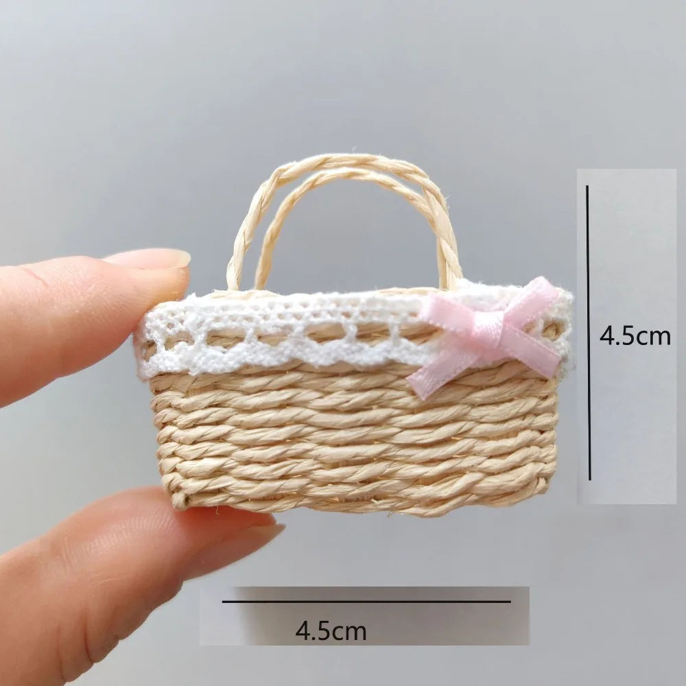 Miniature Woven Basket for BJD OB11 Dollhouse – 1/6 Scale