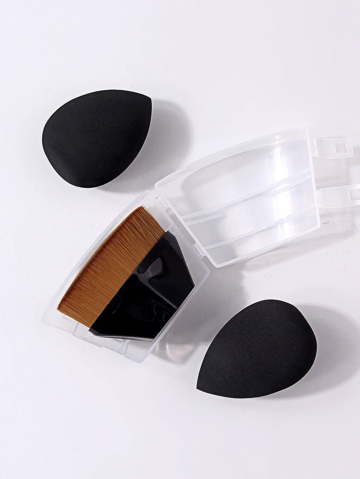 3-Pc Foundation Brush & Sponge Puff Set with Storage Box