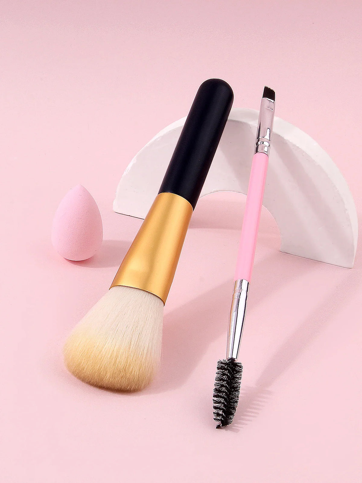 3-Piece Makeup Brush Set – Blush, Lash & Eyebrow Brushes