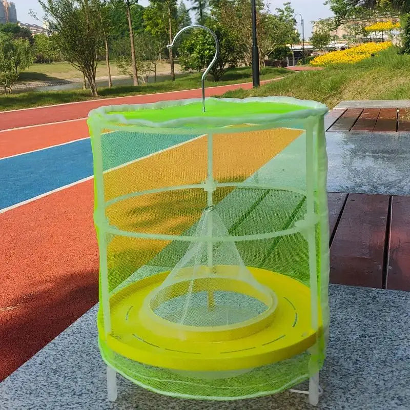 Reusable Folding Fly Trap – Non-Toxic Garden Insect Catcher