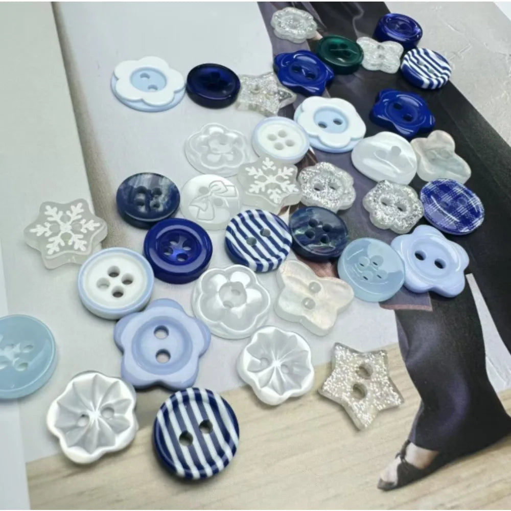 20pcs Winter Snowflake Resin Buttons Blind Box – DIY Craft