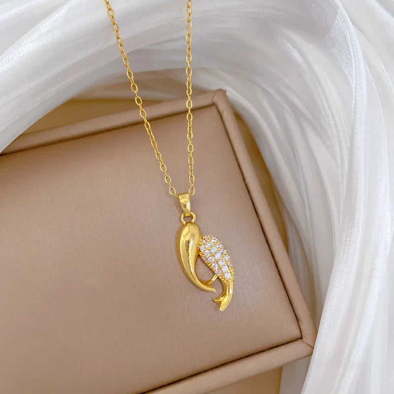Double Fish Pendant Necklace – Gold Stainless Steel Choker