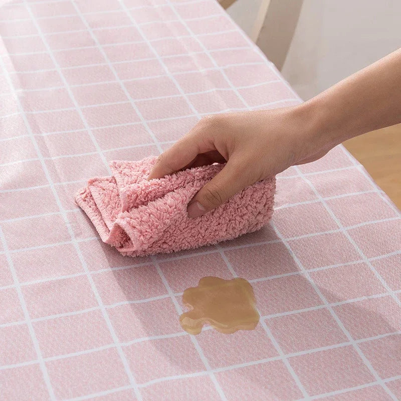 PEVA Waterproof Plaid Tablecloth 137x90cm | Party & Picnic