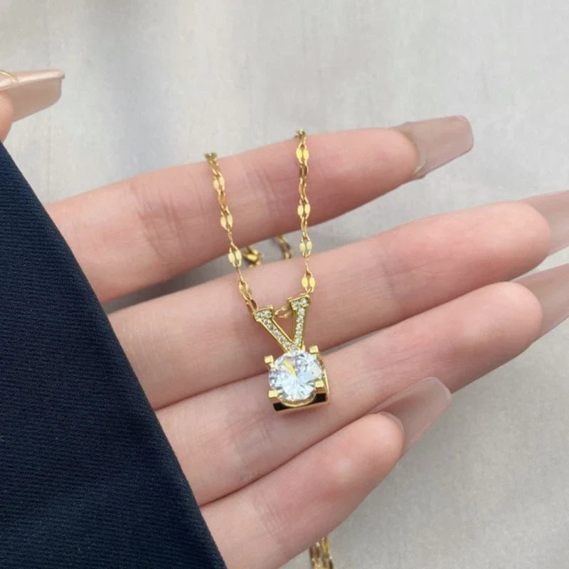 Women's Gold Micro-Paved Cubic Zirconia Pendant Necklace