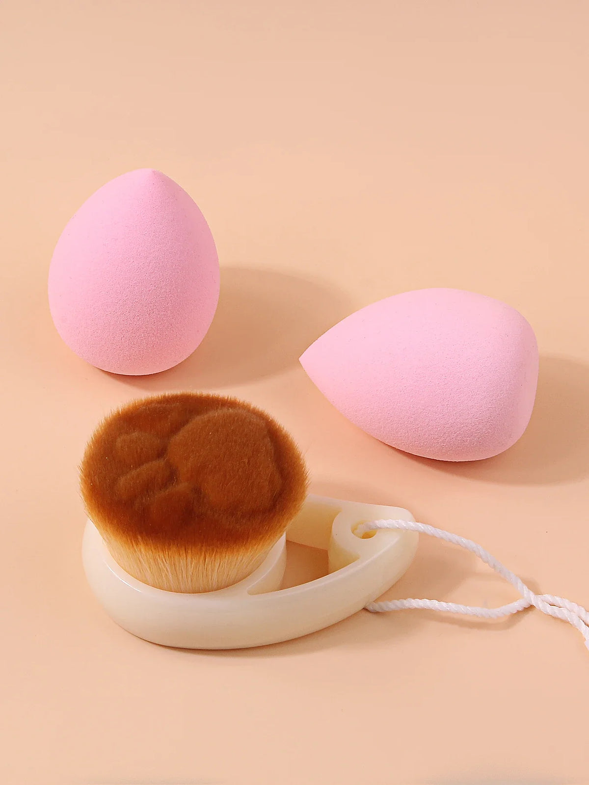 Facial Cleansing Kit – Soft Face Brush & Makeup Sponges