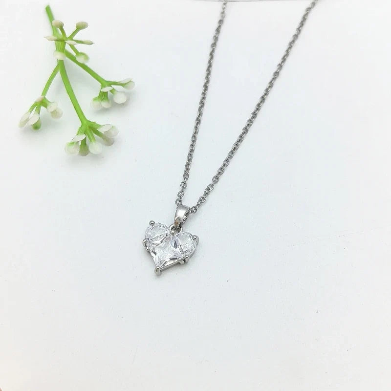 Women's Heart Pendant Necklace – Stainless Steel Collarbone Chain