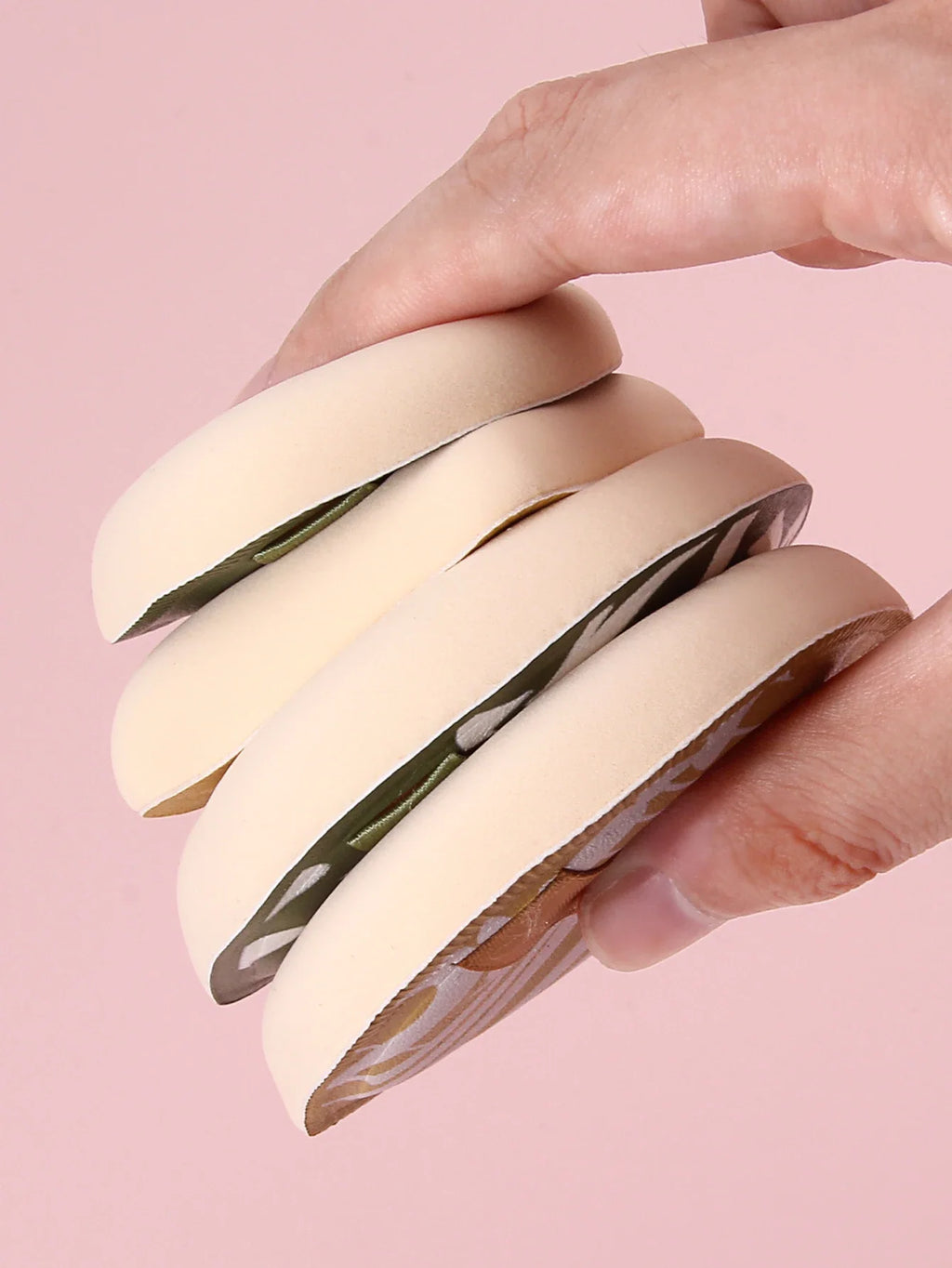 Super Thick Makeup Sponge Puffs – Foundation & Concealer 1/4Pc