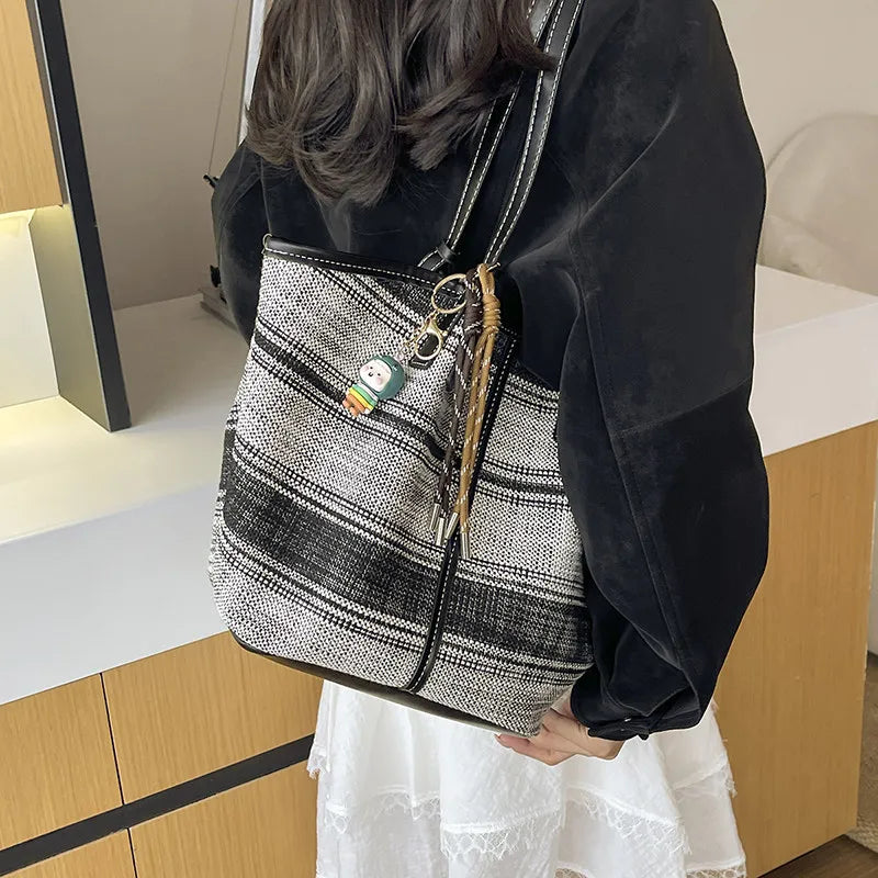 Large-Capacity Striped Canvas Tote Bag – Women's Shoulder Bag