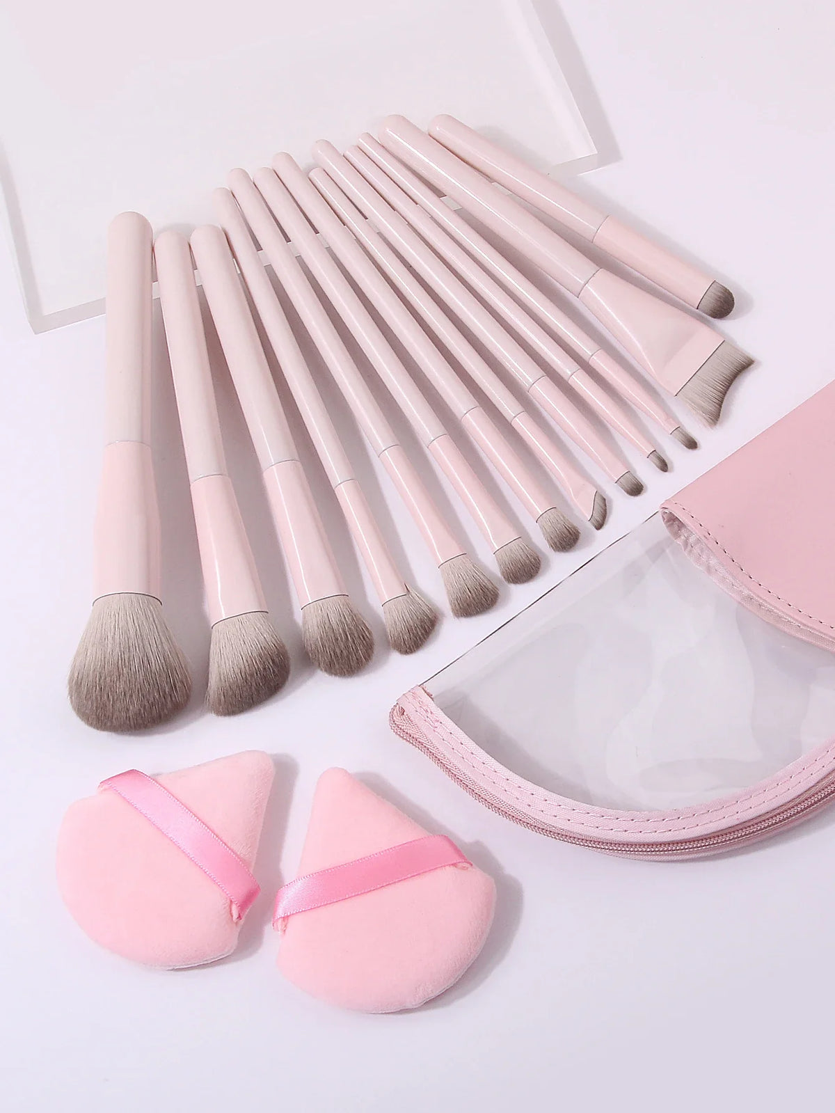 16-Piece Professional Makeup Brush Set with Storage Bag