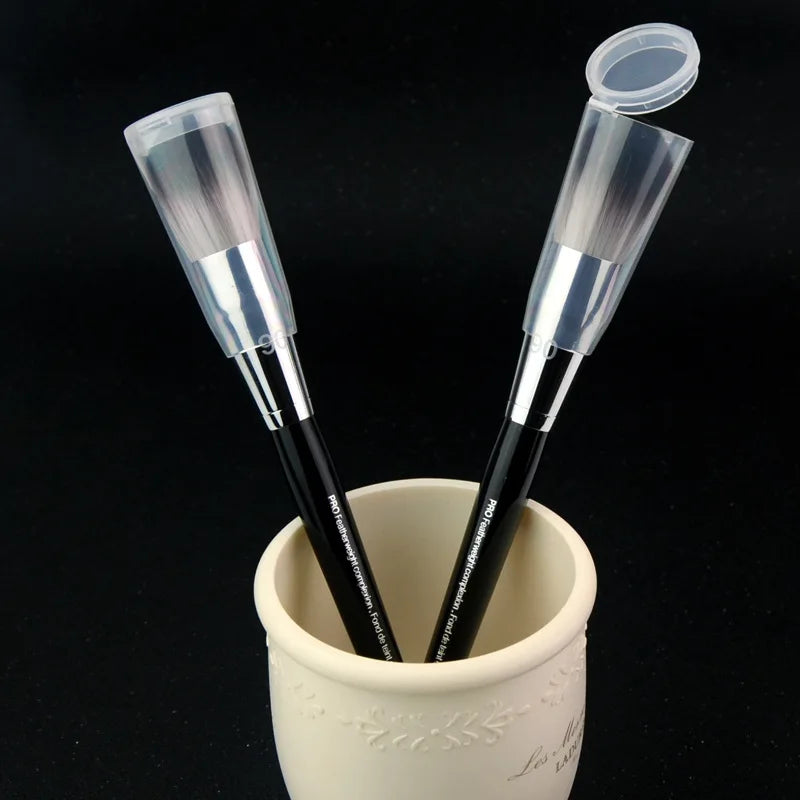 Pro Featherweight Complexion Brush #90 – Foundation & Blush
