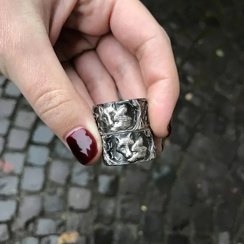 Vintage Silver Plated Wolf Head Ring – Punk Style Sizes 6–10