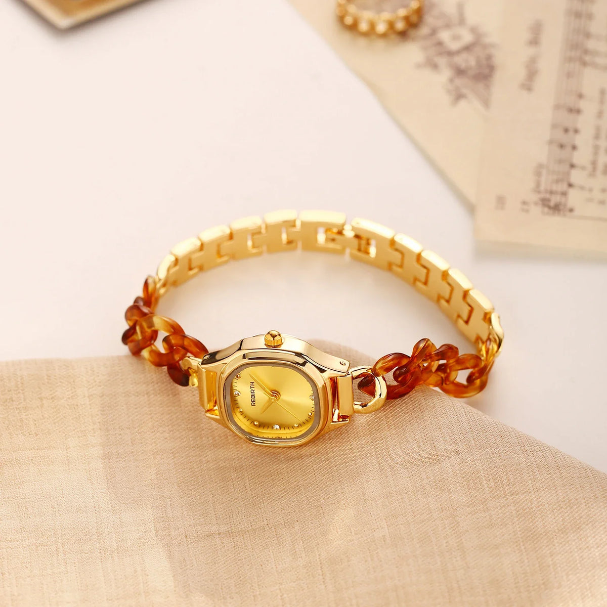 REBIRTH Women's Retro Quartz Watch | Light Luxury Fashion