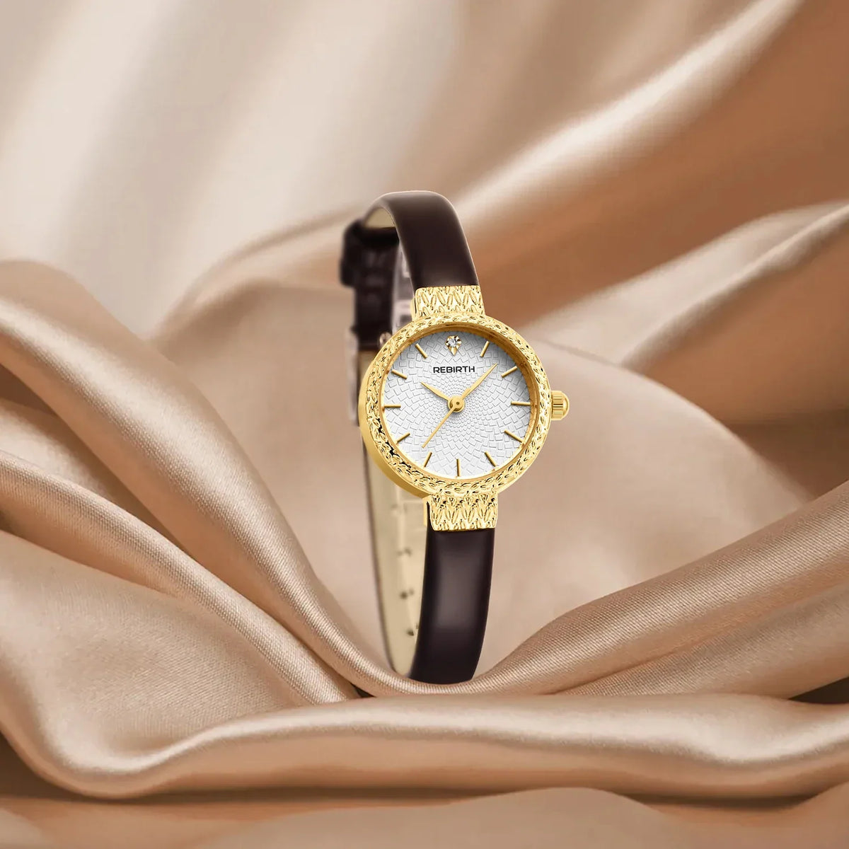 Roman Scale Quartz Watch – Leather Band, Water Resistant