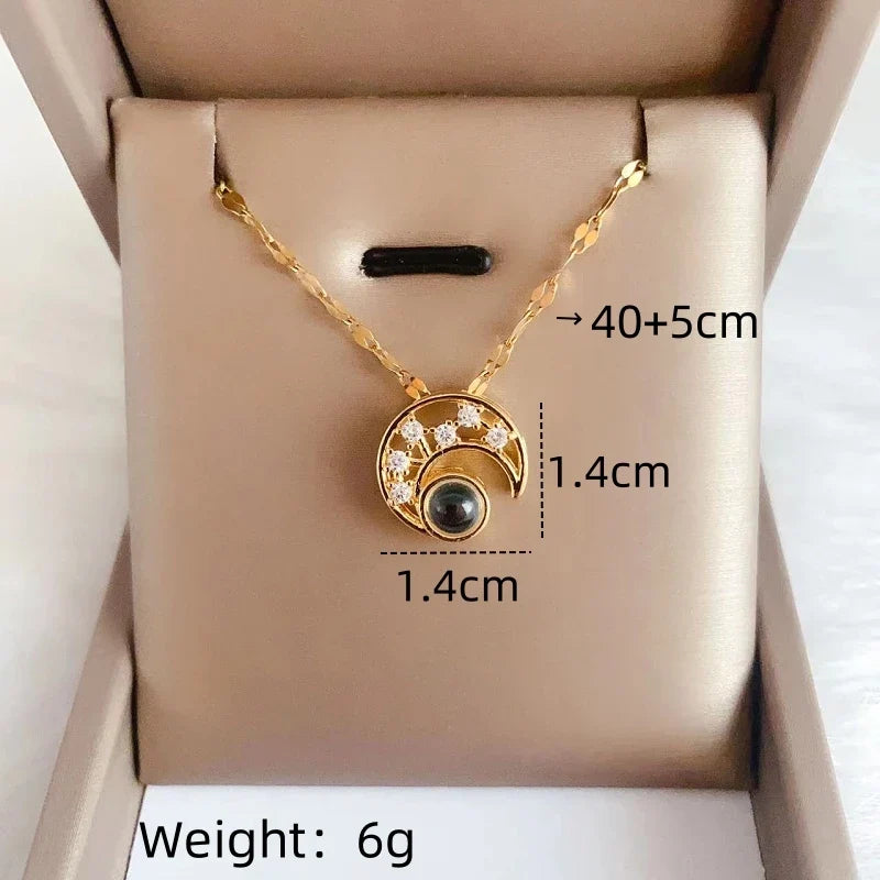 Women's Projection Pendant Necklace – "I Love You" Clavicle Chain