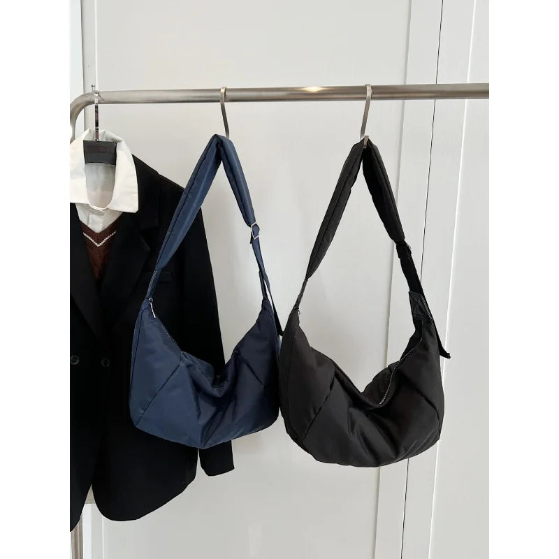 Women's Large-Capacity Flannel Crossbody Dumpling Bag