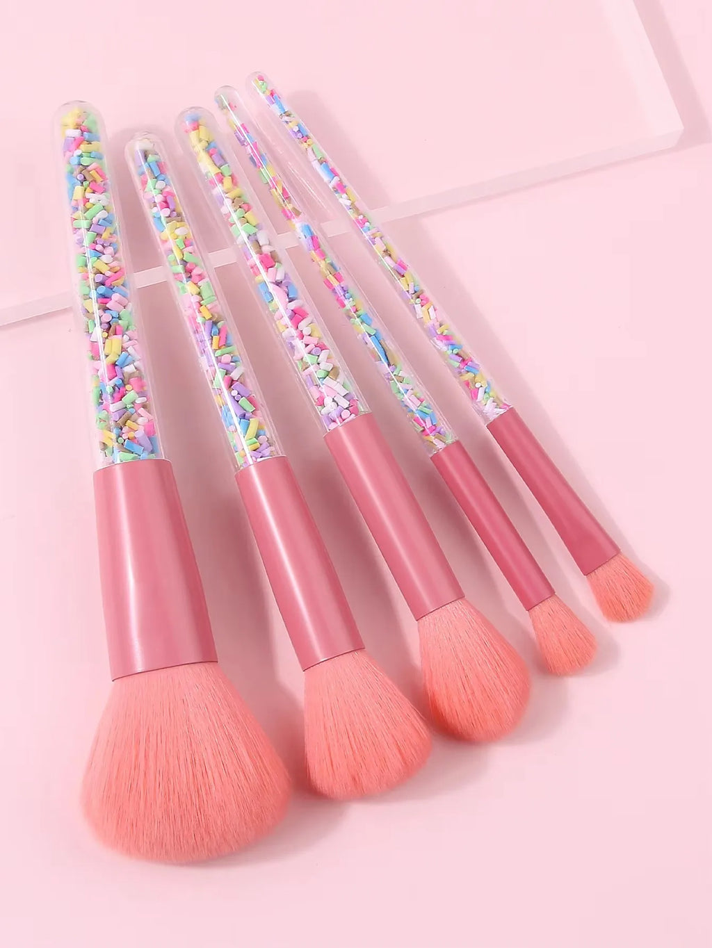 5-Piece Pink Makeup Brush Set – Soft Cosmetic Kit for Beginners