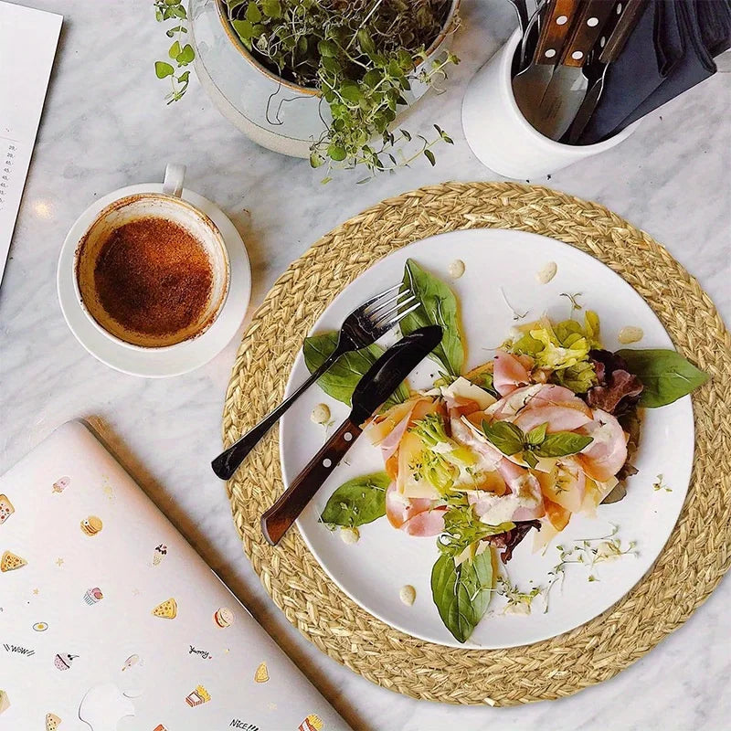 6-Pack Round Natural Woven Linen Placemats – Heat-Resistant