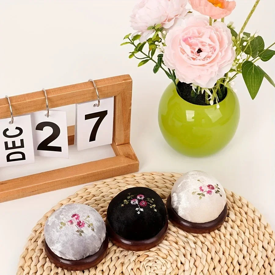 Chinese Style DIY Pincushion & Needle Bag – Plush Cloth