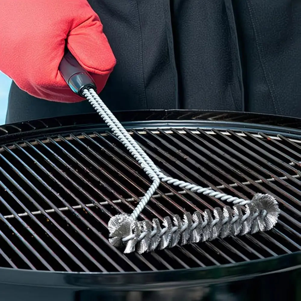 Stainless Steel BBQ Grill Cleaning Brush with Handle | Nixie