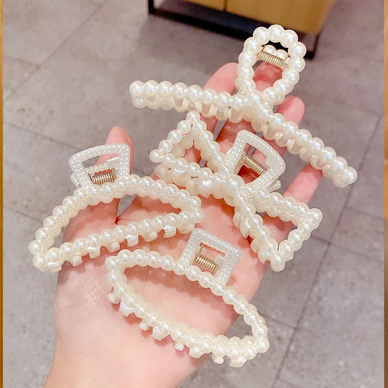 Pearl Hair Claw Clips – Korean Bow Geometric Hairpins Women