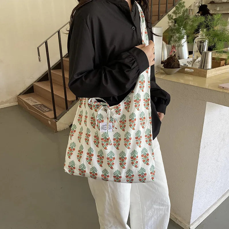 Women's Vintage Print Large Capacity Shoulder Tote Bag