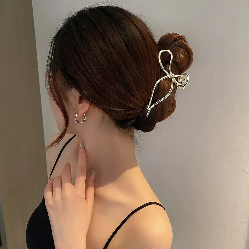 Women's Gold Geometric Metal Hair Claw Clip – Vintage Style