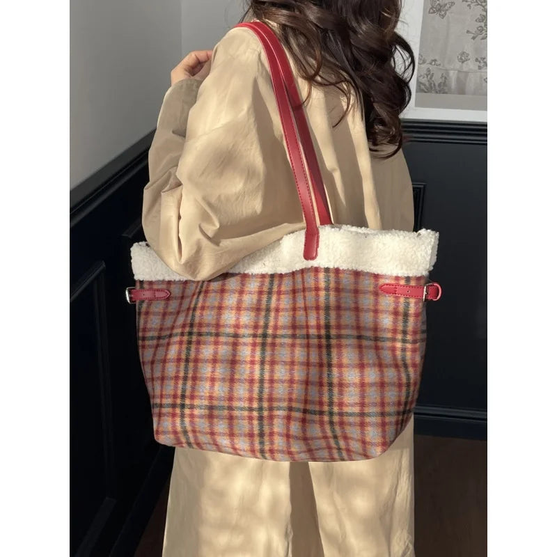 Nixie Vintage Suede Plush Tote Bag – Women's Handbag