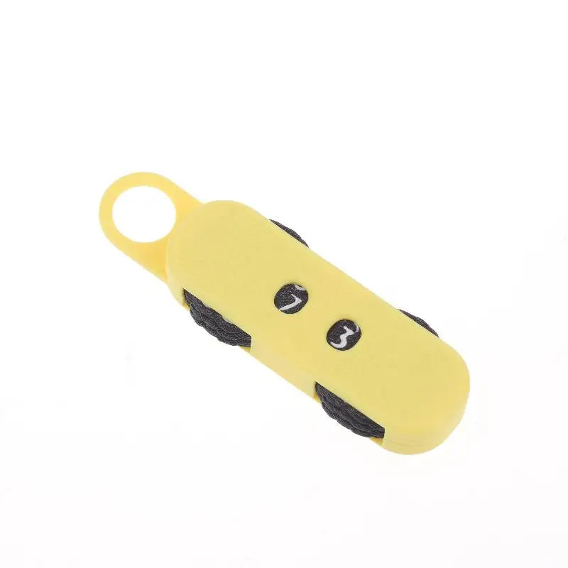Knitting Stitch Counter with Ergonomic Plastic Needles
