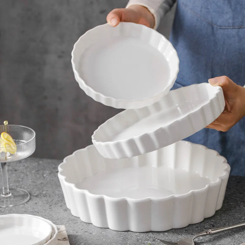 White Ceramic Round Stripe Pizza Baking Tray – 18cm