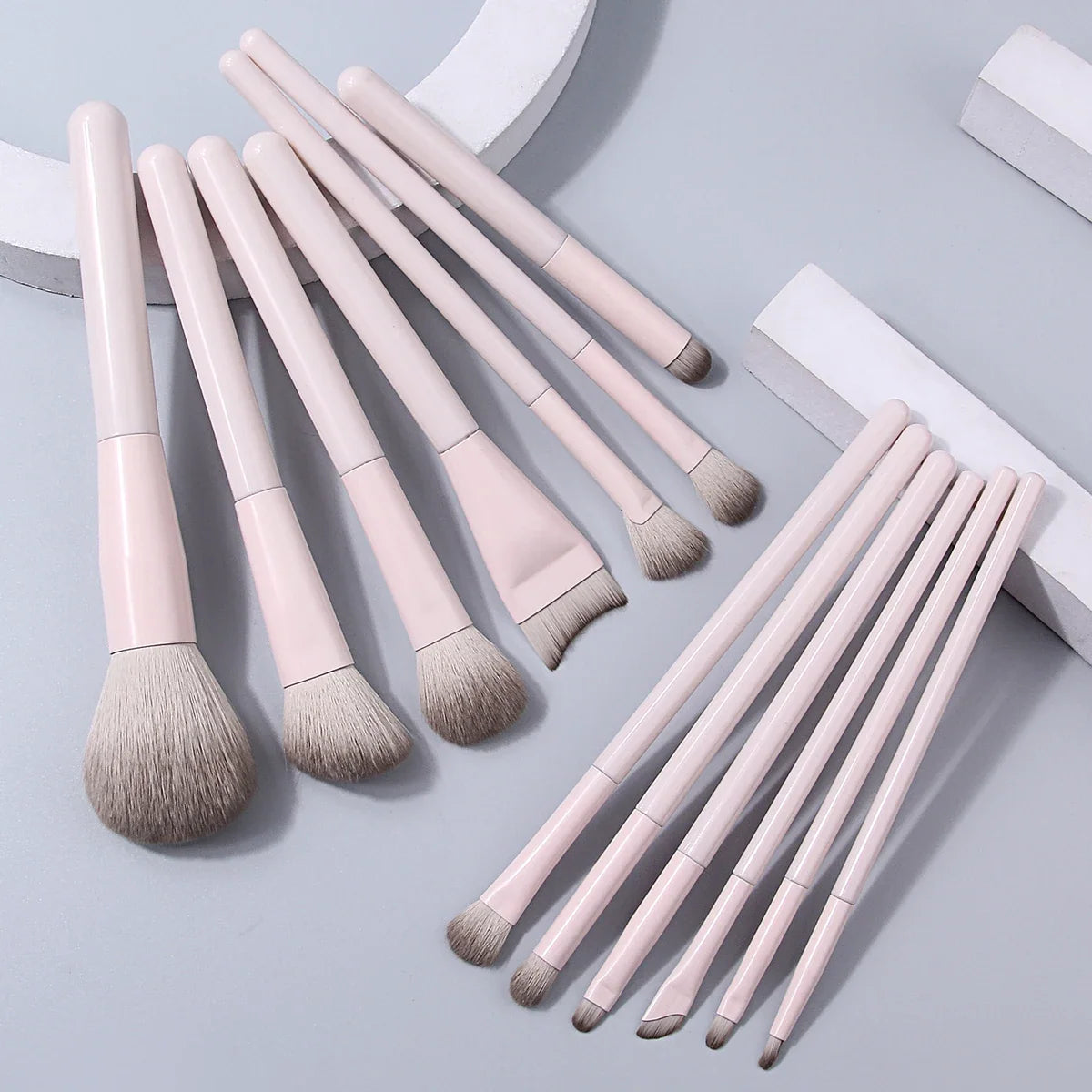 Soft Fluffy Makeup Brush Set – Beginner Foundation & Blush