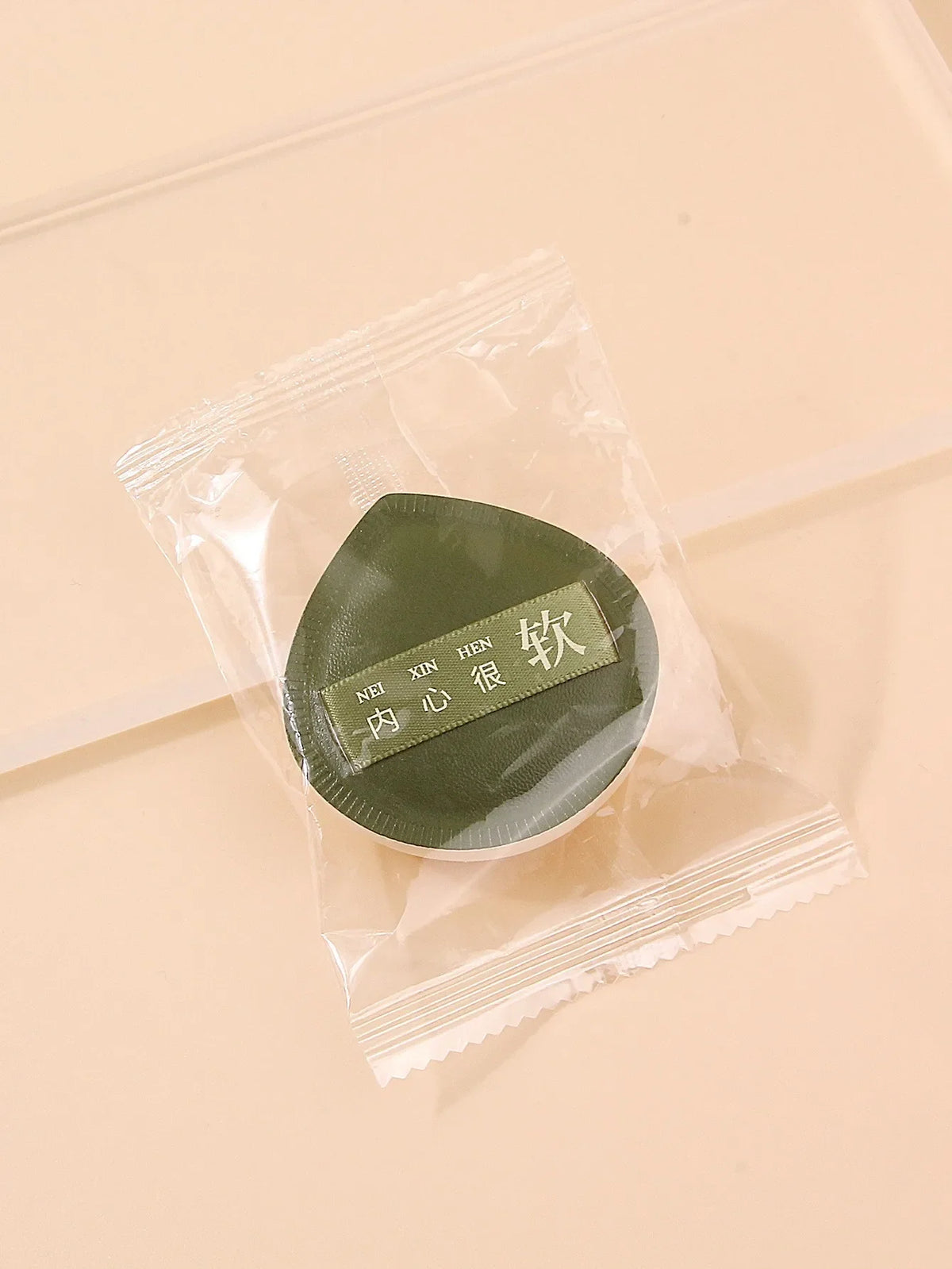 Super Thick Makeup Sponge Puffs – Foundation & Concealer 1/4Pc