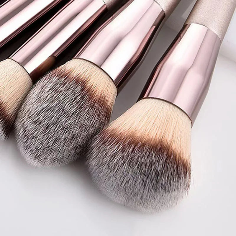 10-Piece Makeup Brush Set – Soft Bristles & Wood Handle