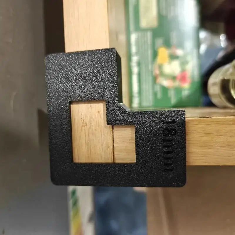 4Pcs 90° Right Angle Clamps T Brackets for 18mm Wood Panels