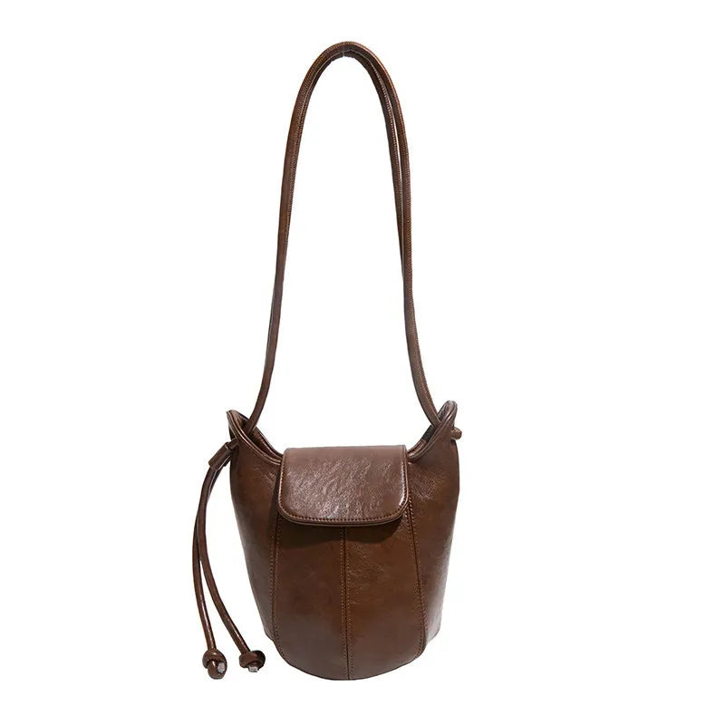 Nixie Retro Patent Leather Bucket Bag | Women's Crossbody