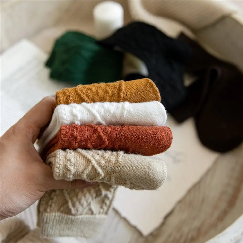 Women's Wool Blend Cable Knit Thermal Crew Socks | Winter