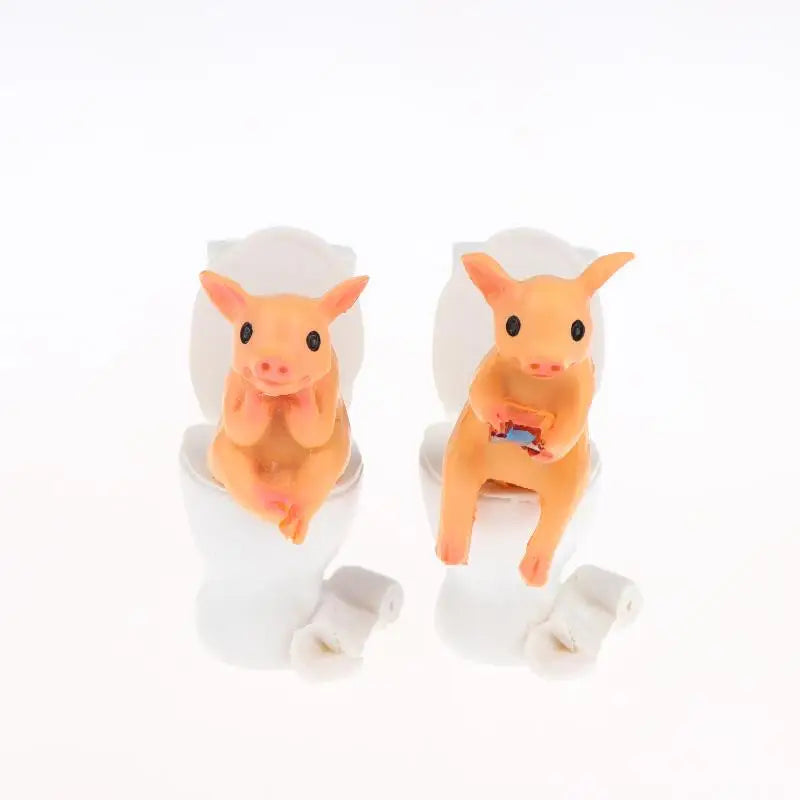Funny Pig on Toilet Resin Figurine – Whimsical Home Decor