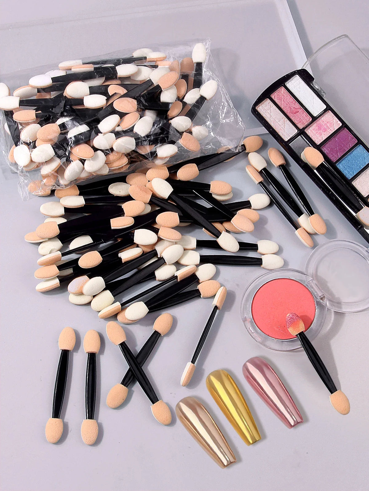 100Pcs Dual-End Eyeshadow Sponge Sticks | Makeup & Nail Art Wand