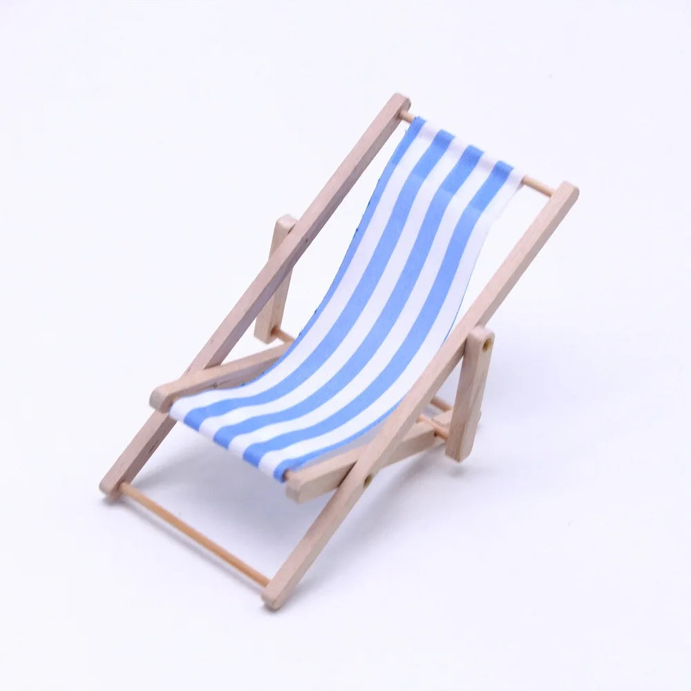 Miniature Dollhouse Beach Chair 1/12 Scale Foldable Wood