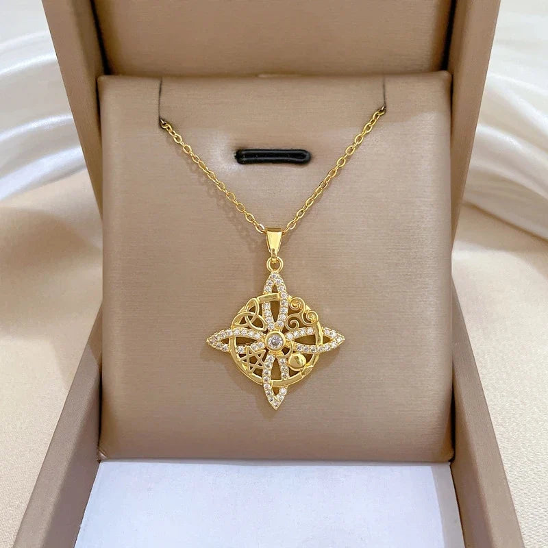 Lucky Clover Pendant Necklace – Gold Plated Stainless Steel