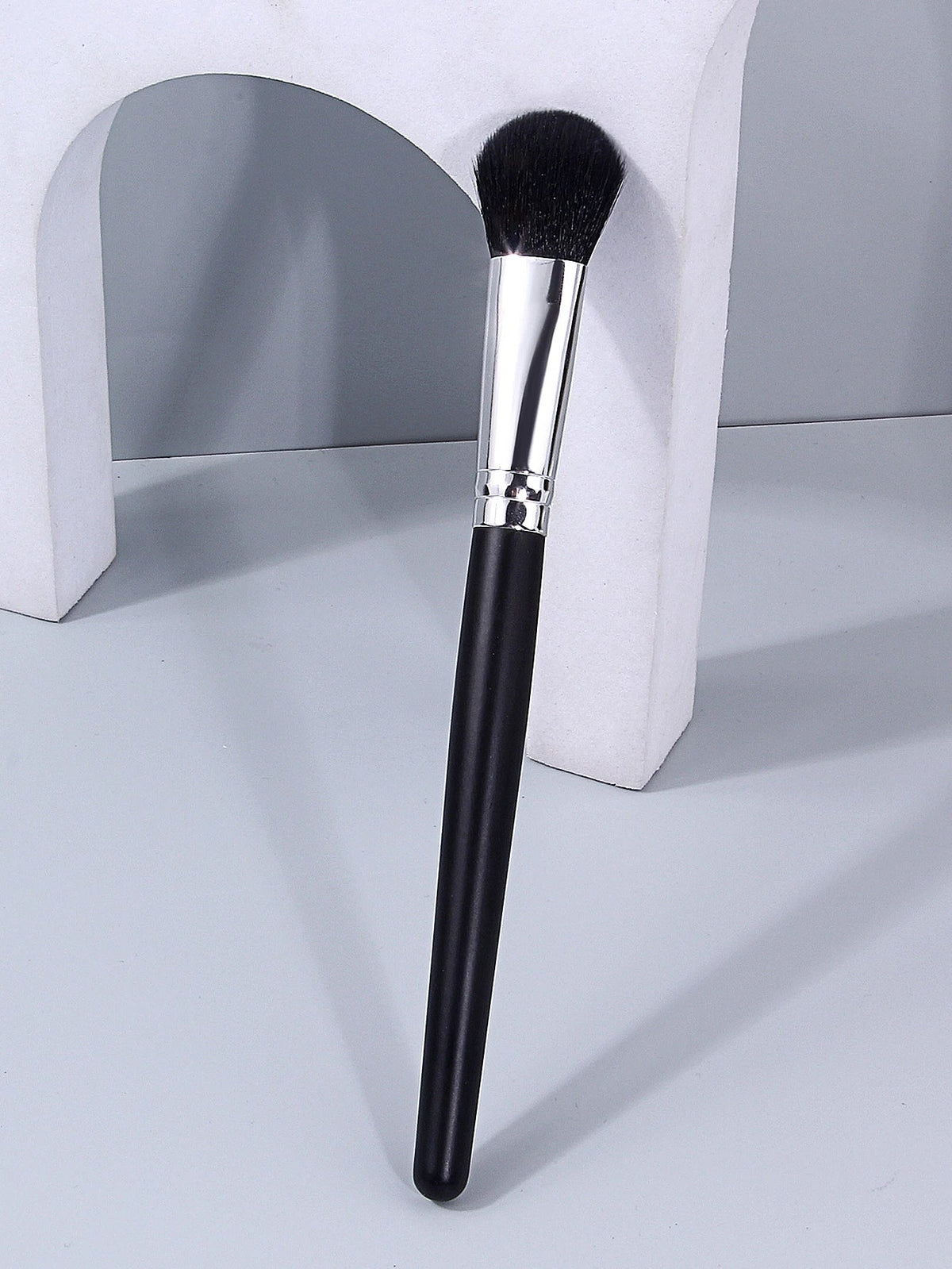 Face Makeup Brushes – Powder, Blush, Contour & Highlight