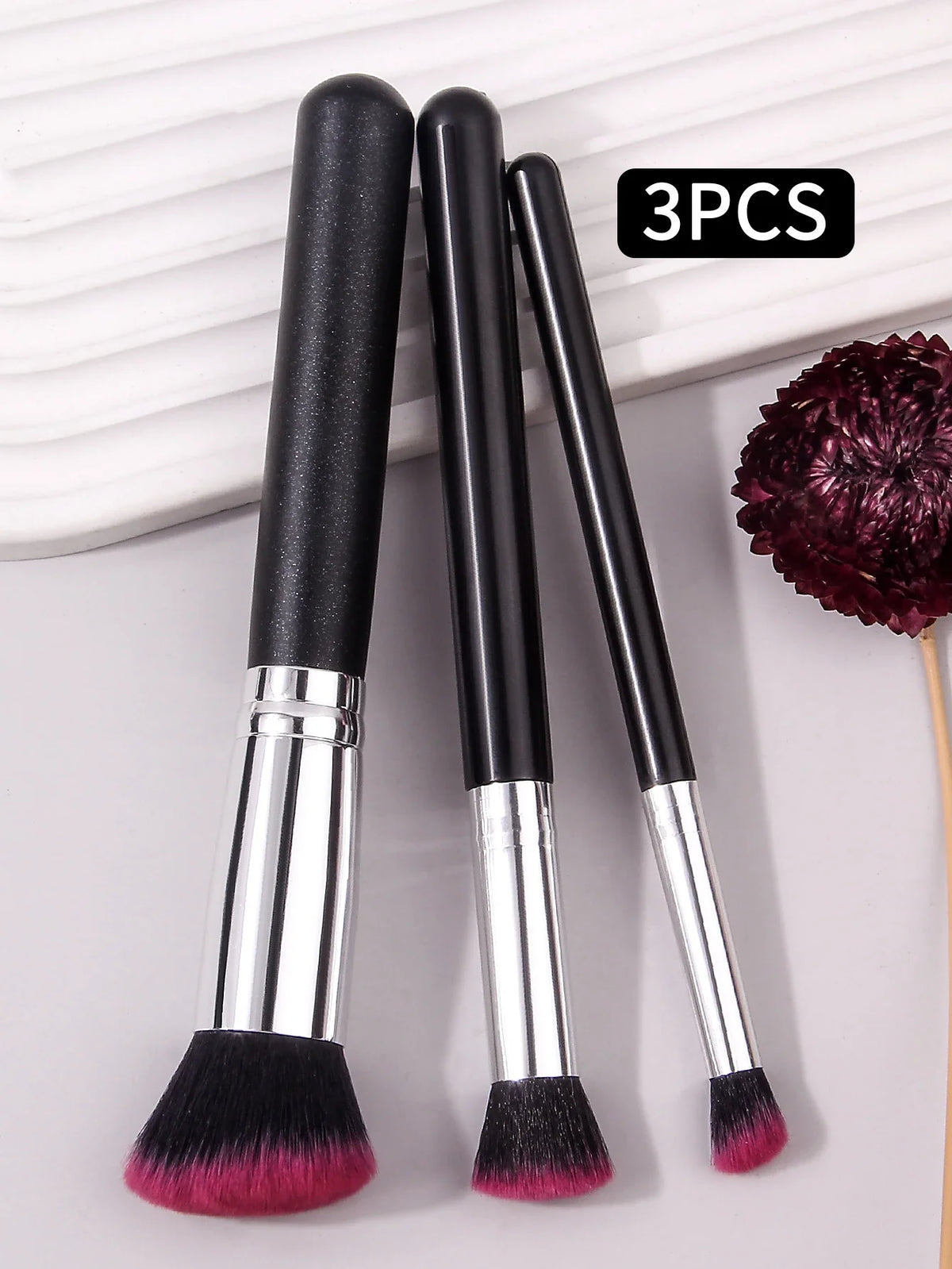 Nixie 3-Piece Foundation Concealer & Contour Makeup Brush Set