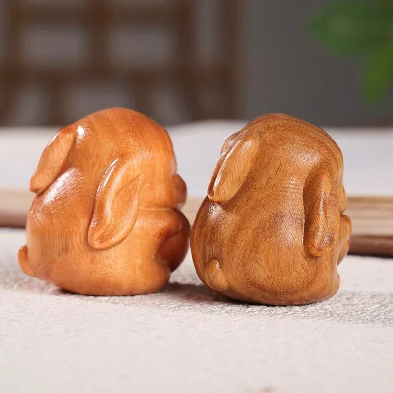 Wood Carved Easter Bunny Figurine – Cute Rabbit Ornament & Gift