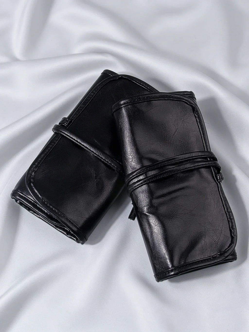 10-Slot Foldable Waterproof Makeup Brush Bag Travel Organizer