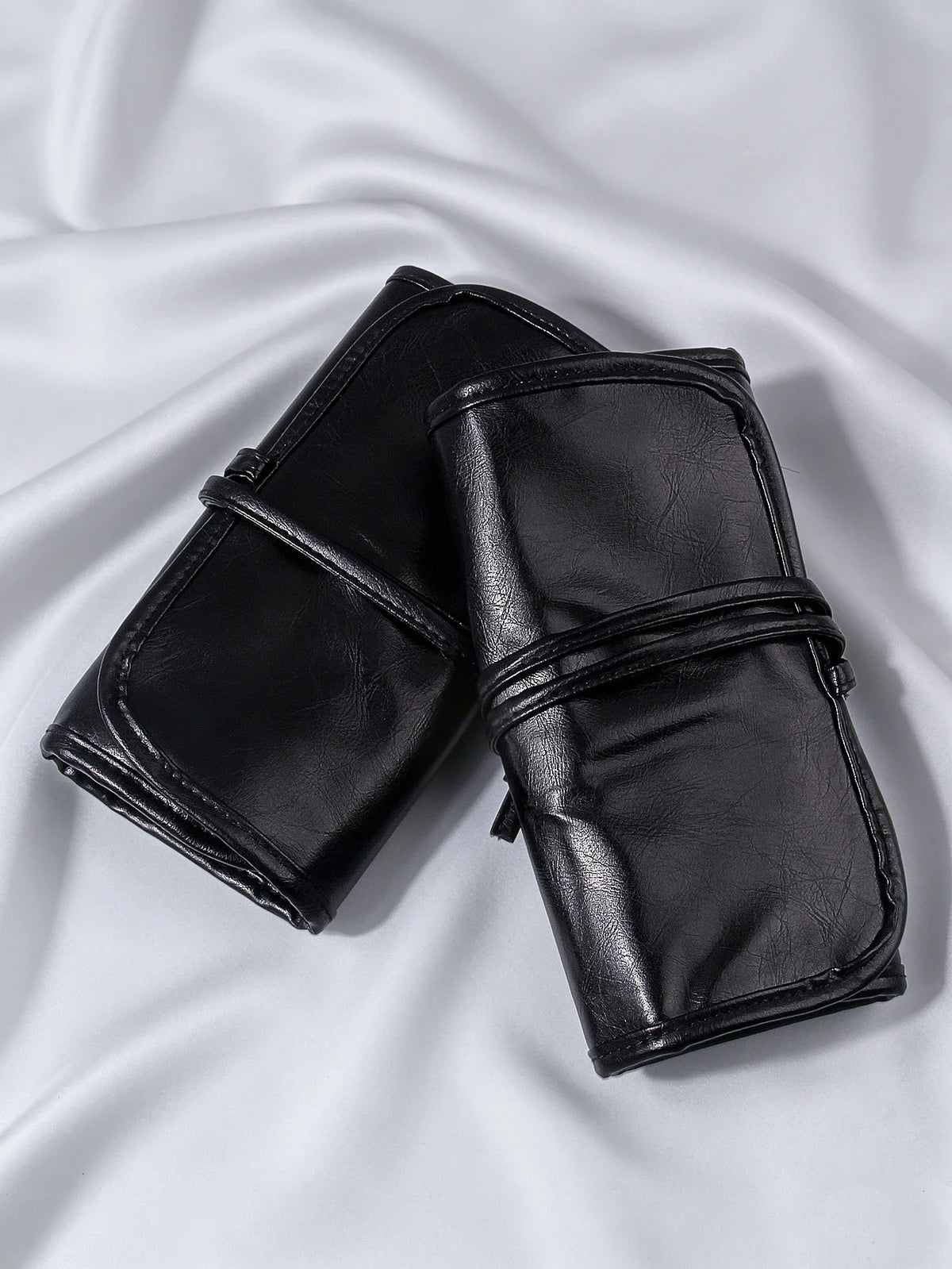 10-Slot Foldable Waterproof Makeup Brush Bag Travel Organizer