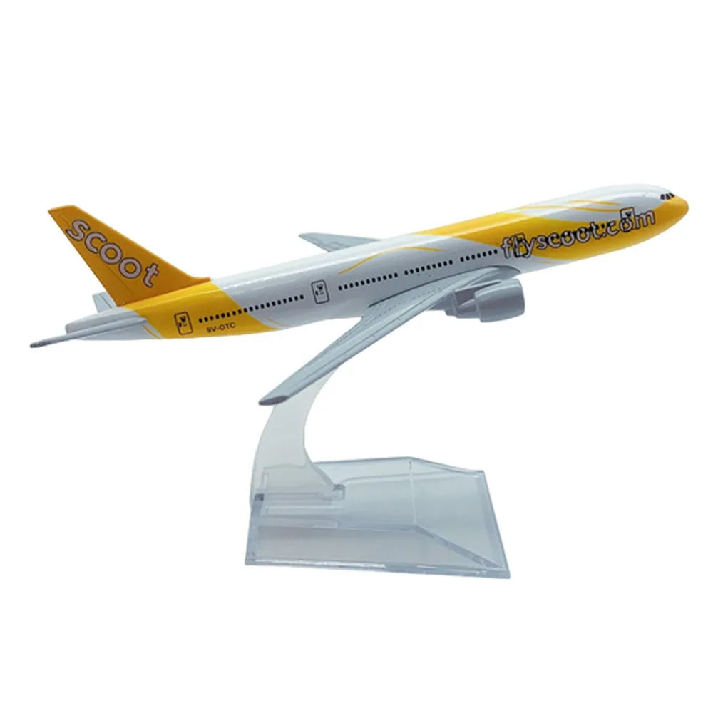 GOL Airlines 1/246 Diecast Airplane Model – 16cm Alloy, 10 Styles