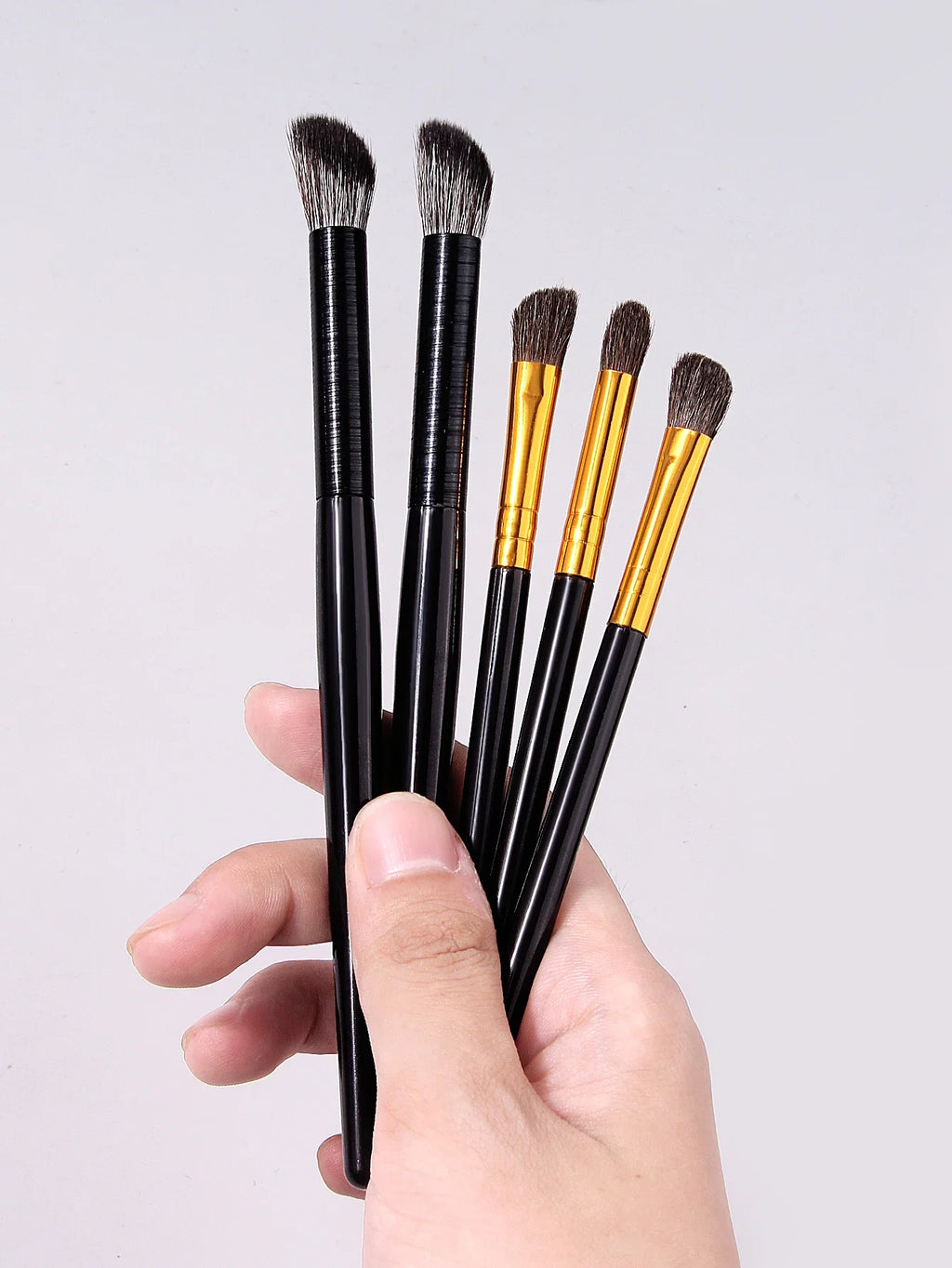 5-Piece Professional Eyeshadow Brush Set – Black Gold Handle