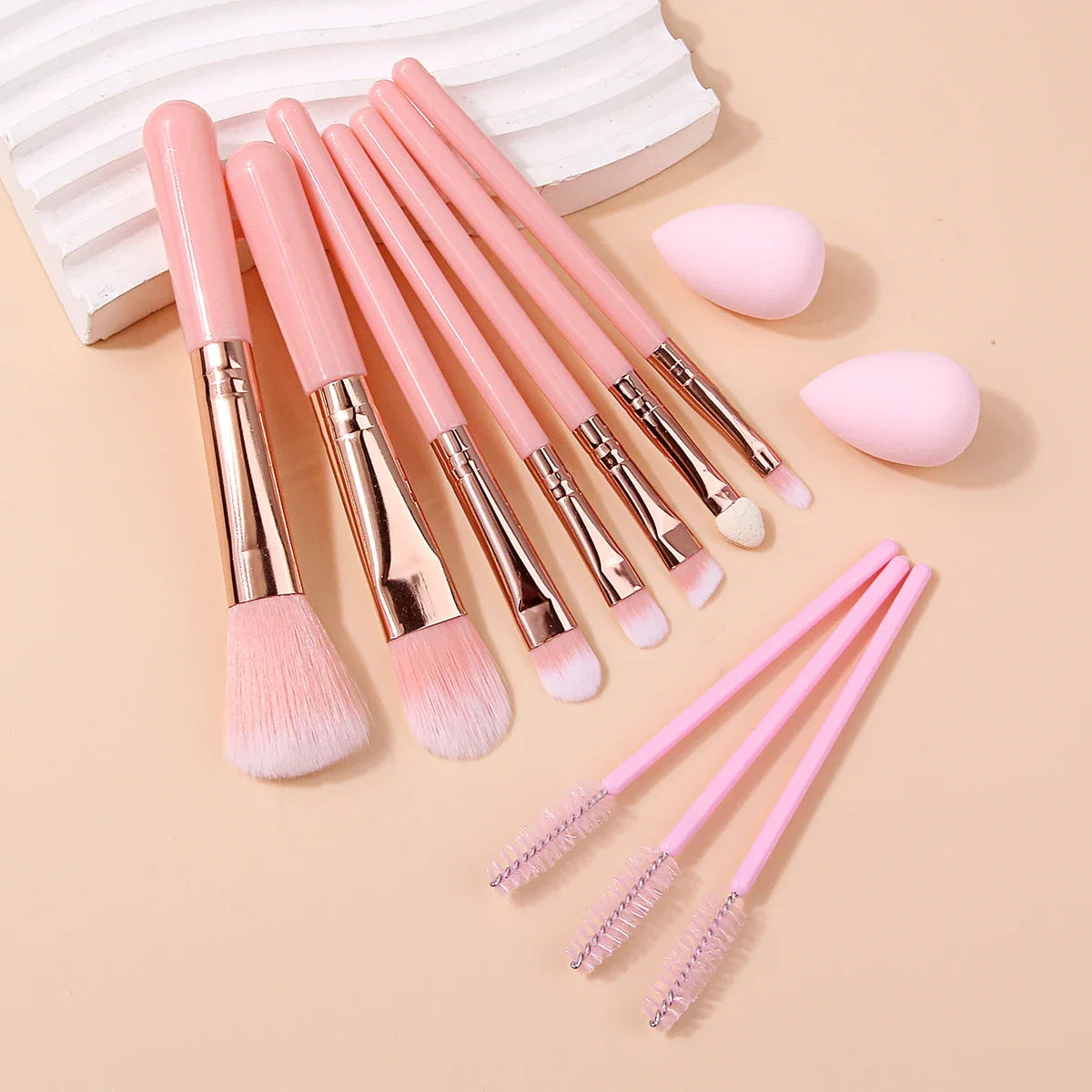 12-Piece Soft Pink Makeup Brush Set with Sponge | Beauty Kit