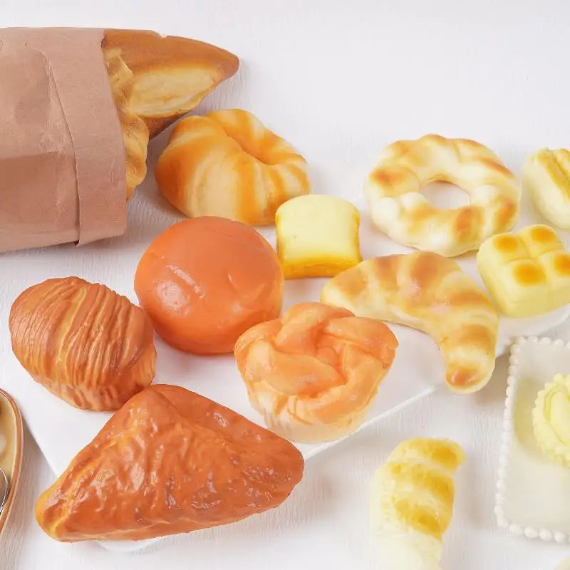 Mini Croissant Squeeze Toy – Slow Rebound PU Bread Decor